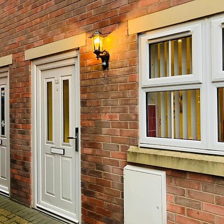 Cosy Home Near Hospital Carlisle  Bagian luar foto