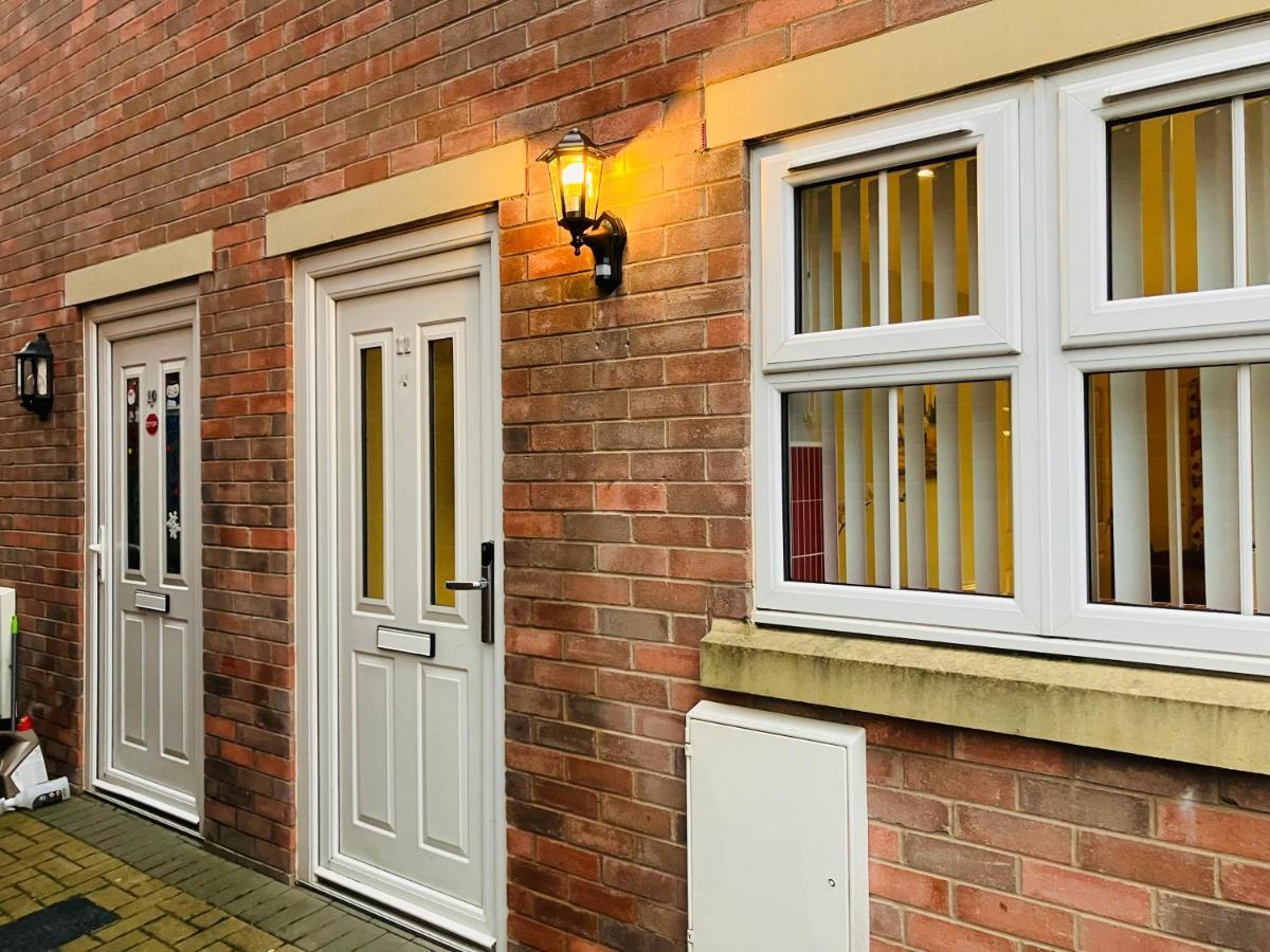 Cosy Home Near Hospital Carlisle  Bagian luar foto