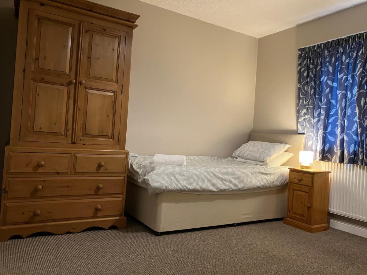 Cosy Home Near Hospital Carlisle  Bagian luar foto